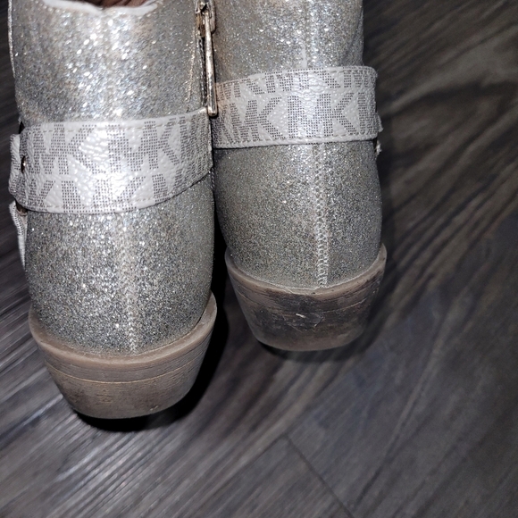 MICHAEL Michael Kors Avery Pamela Metallic Glitter Western Bootie Girls Size 12 - Picture 3 of 7
